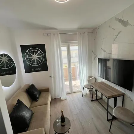 Apartment Attico Vista Mare Blu *